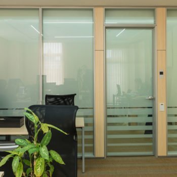 Алюминиевые перегородки