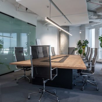 Цельностеклянные перегородки